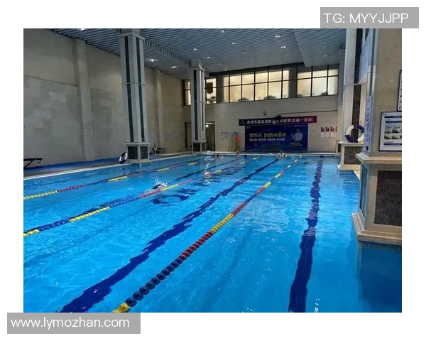 提升游泳体验的必备配件推荐，让你畅游无阻，享受水中乐趣